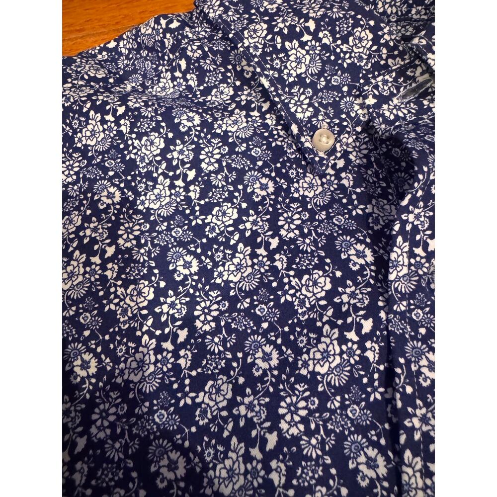 CREMIEUX Performance | Floral Trim Fit Button Up | Small - Picture 10 of 10